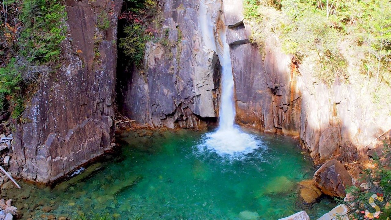 長野県の滝ガイド 観光にハイキングに秘境滝に 編集部おすすめ滝25選 Skima信州