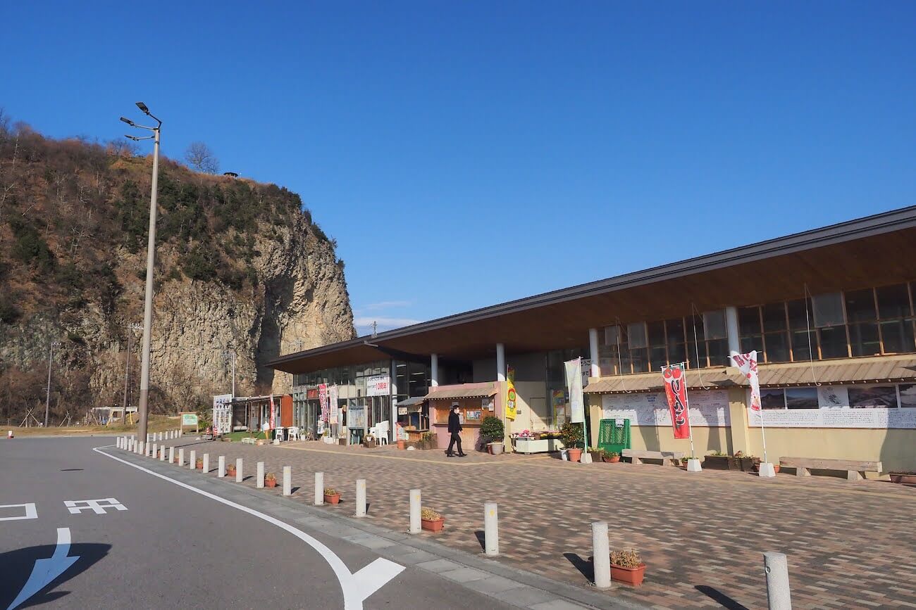 長野県の「道の駅」は地元グルメもお土産もなんでも揃う！おすすめスポットまとめ Skima信州