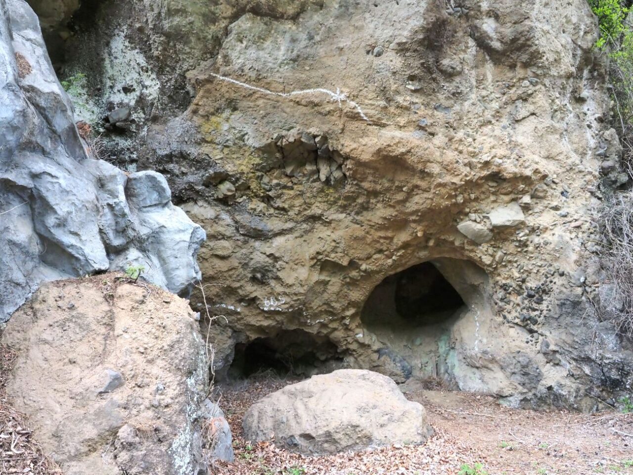 栃原岩陰遺跡|北相木村