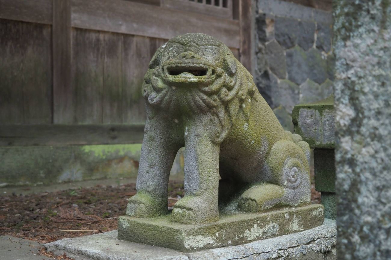 大和合神社の狛犬がかわいいので紹介する｜松本市山辺