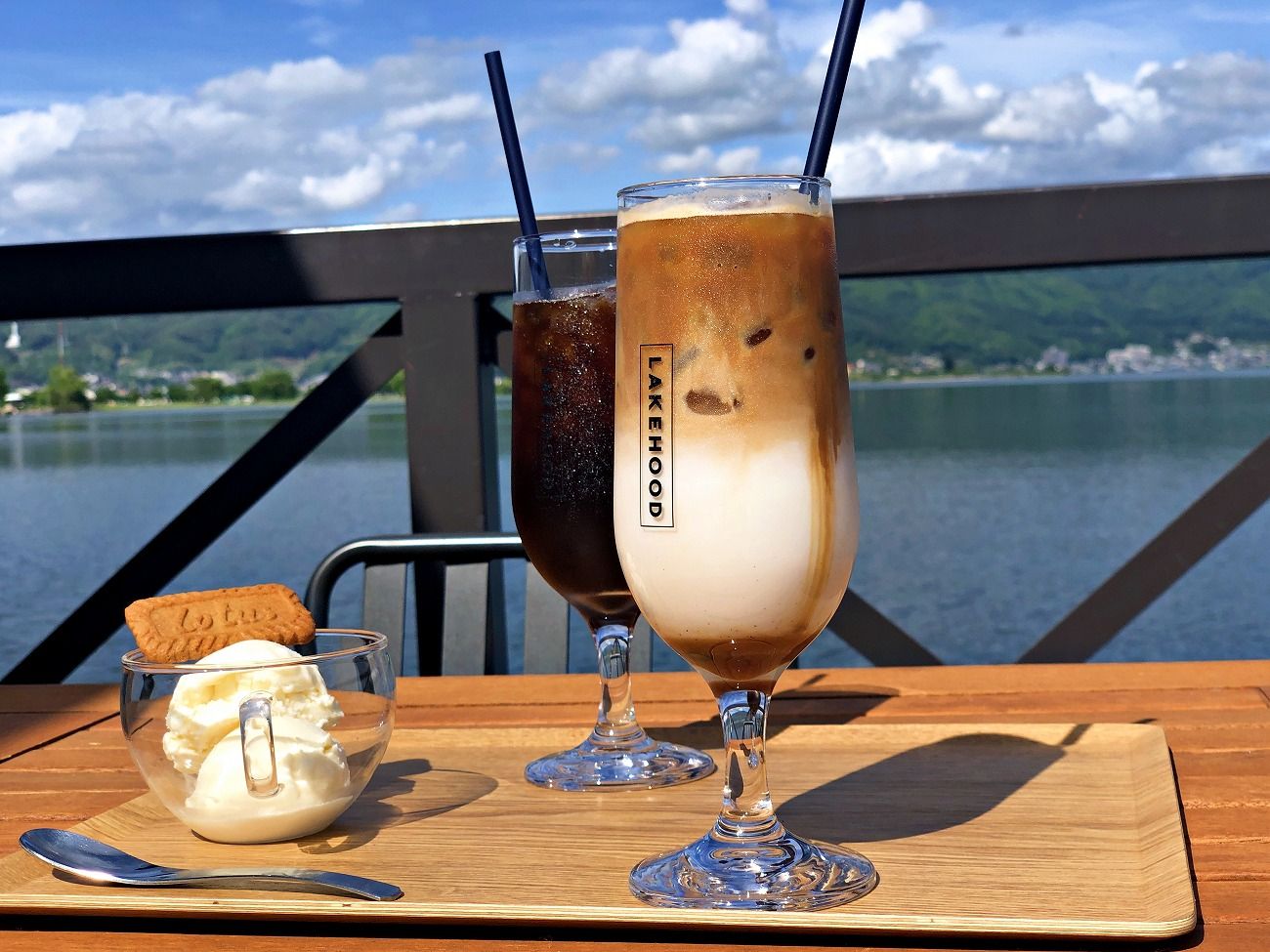 【諏訪湖 カフェ】湖上に浮かぶカフェ？ LAKEHOODで絶景と浮遊感を楽しもう！岡谷市