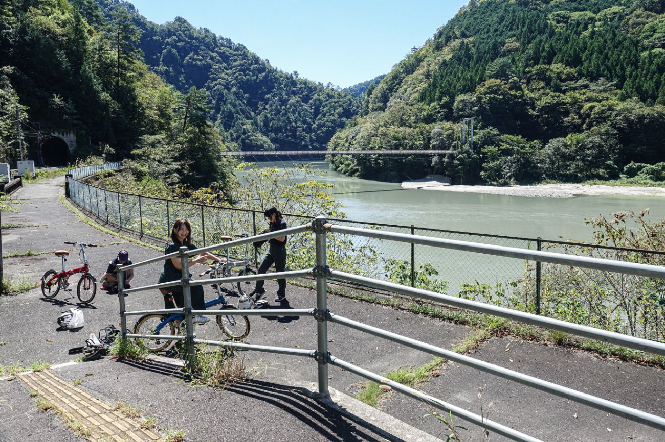 天龍村の秘境サイクリング｜為栗駅（JR飯田線）